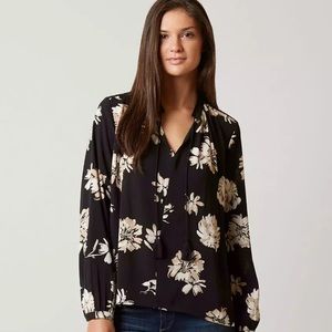 Lucky floral blouse work black and white peony womens size small
